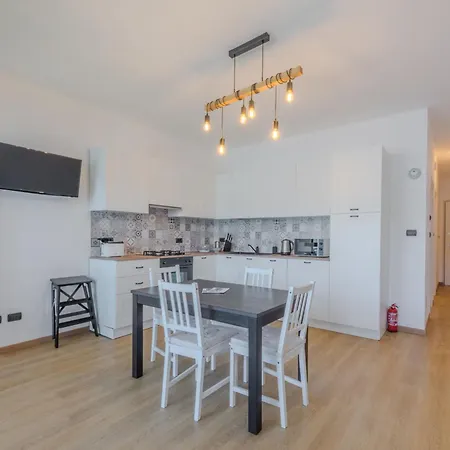 Apartamento La Casa Di Silvia By Interhome Torri Del Benaco